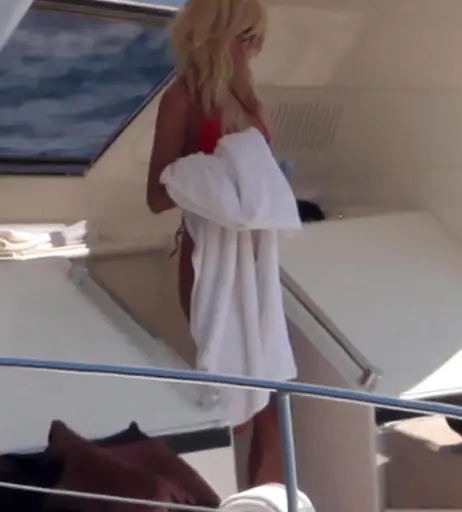 Image 3012099 from Victoria Silvstedt