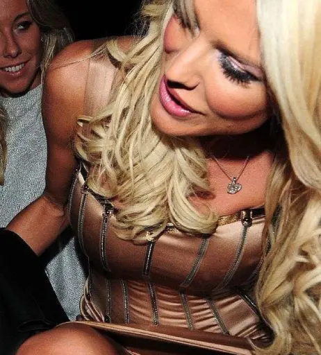 Image 3012950 from Victoria Silvstedt