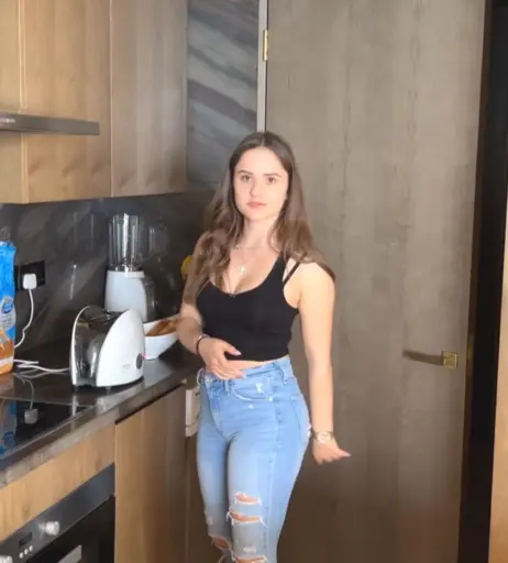 Image 3013491 from Davina Geiss