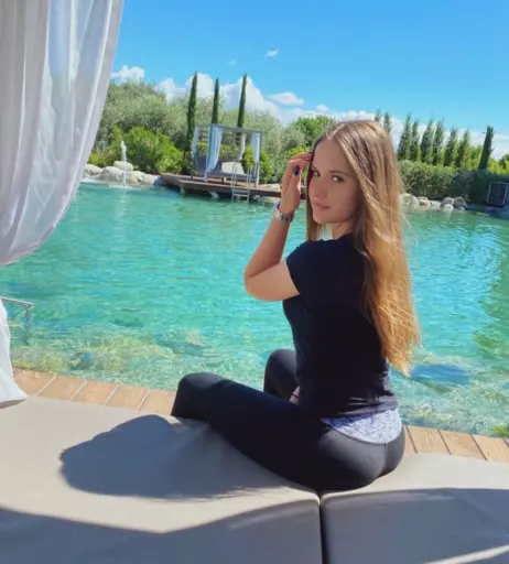 Image 3010857 from Davina Geiss