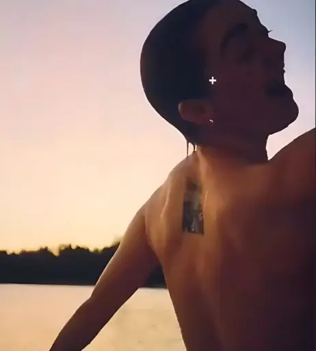 Image 3010222 from Maisie Williams