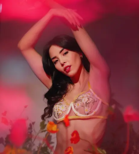 Image 3005592 from Anna Akana