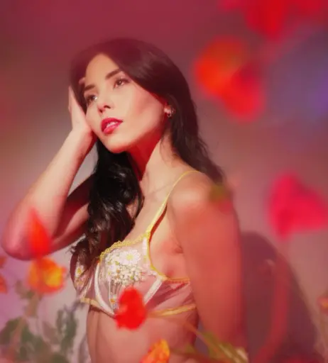 Image 3005408 from Anna Akana