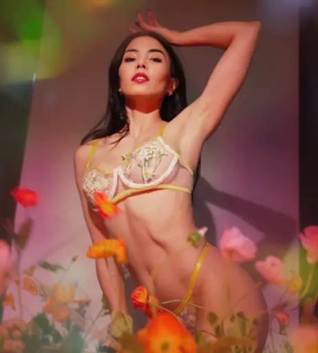 Image 3005730 from Anna Akana