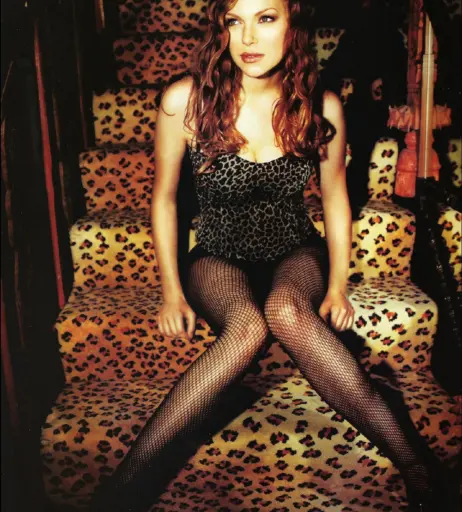 Image 3005027 from Laura Prepon