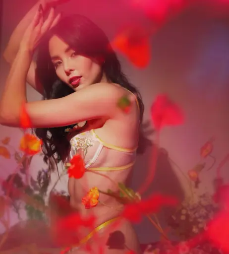 Image 3005374 from Anna Akana