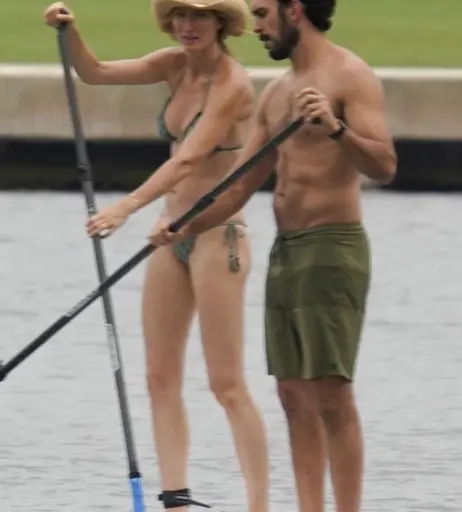 Image 3005926 from Gisele Bündchen