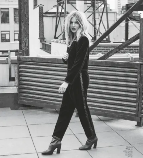 Image 3006473 from Sienna Miller