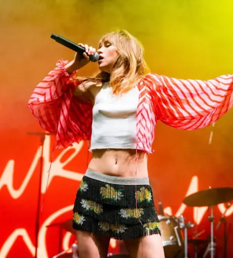 Image 3006013 from Suki Waterhouse