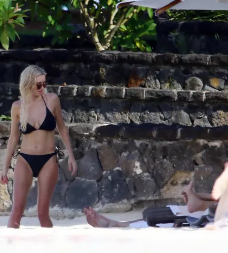 Image 3006969 from Una Healy