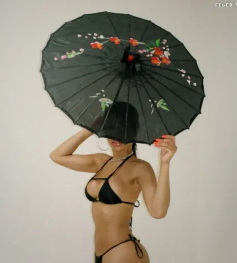 Image 3007586 from Saweetie