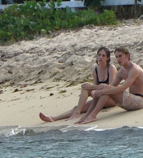 Image 3007575 from Maya Hawke