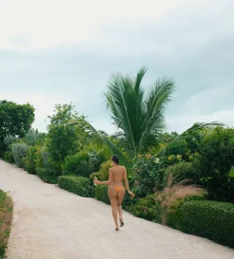 Image 3007461 from Saweetie