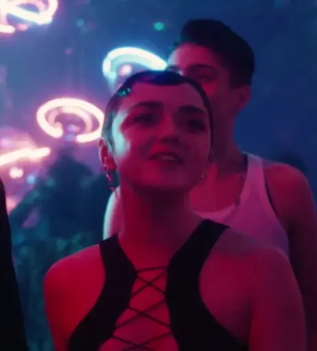 Image 3007000 from Maisie Williams