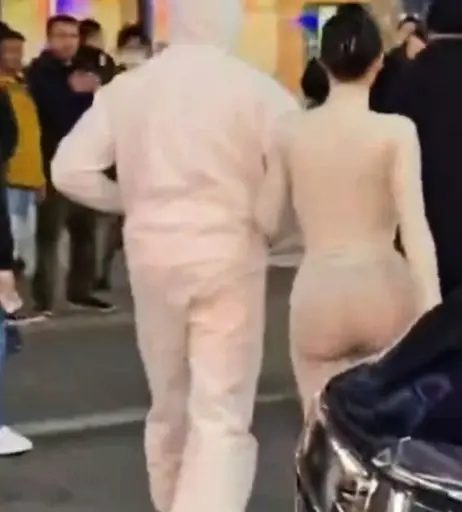 Image 3001577 from Bianca Censori