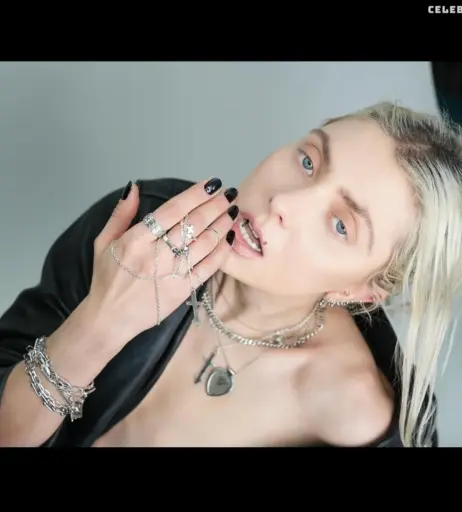 Image 3001474 from Taylor Momsen