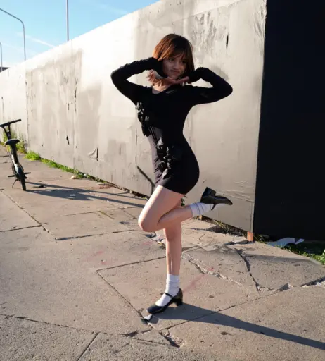 Image 3001603 from Jenna Ortega