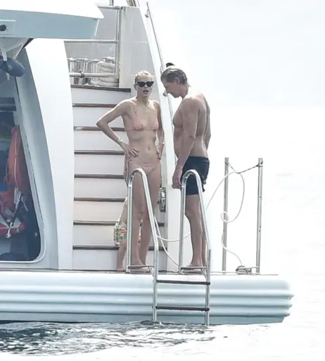 Image 3001346 from Natasha Poly