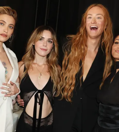 Image 3002064 from Kiernan Shipka