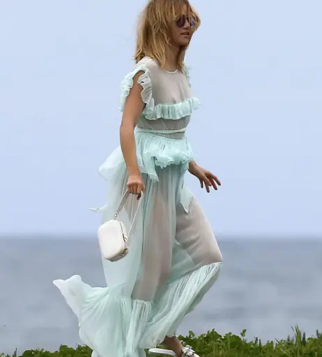 Image 3002290 from Suki Waterhouse