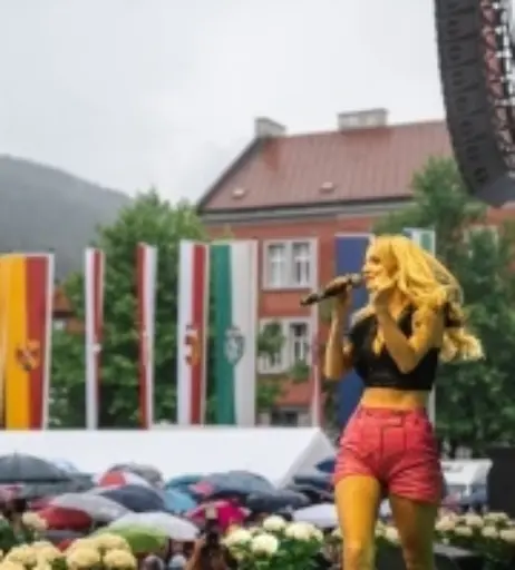 Image 3003454 from Melissa Naschenweng