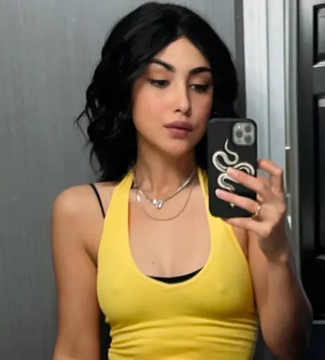 Image 3003692 from Alexa Mansour