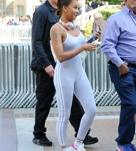 Image 3000689 from Melanie Brown