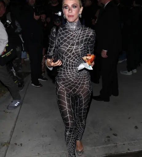 Image 3000187 from Julianne Hough