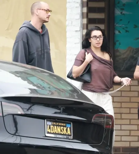 Image 3000010 from Charli XCX