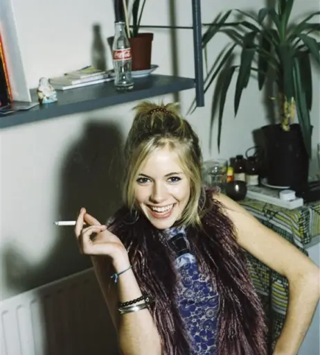 Image 3009750 from Sienna Miller