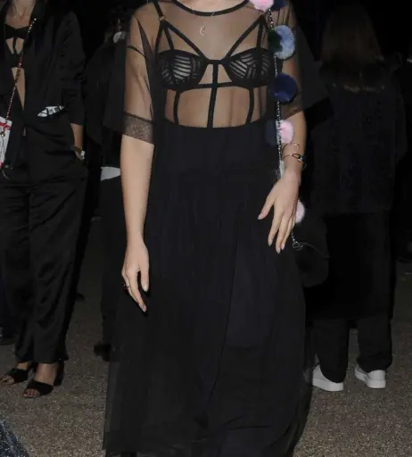 Image 3009755 from Ella Eyre