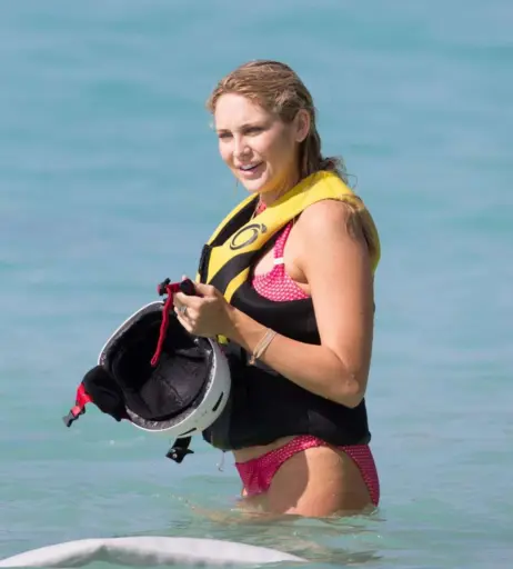 Image 3008165 from Stephanie Pratt