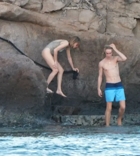 Image 3008030 from Maya Hawke