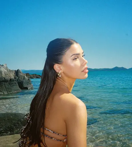 Image 619033 from Leah Halton