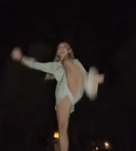 Image 616512 from maxima_mclk