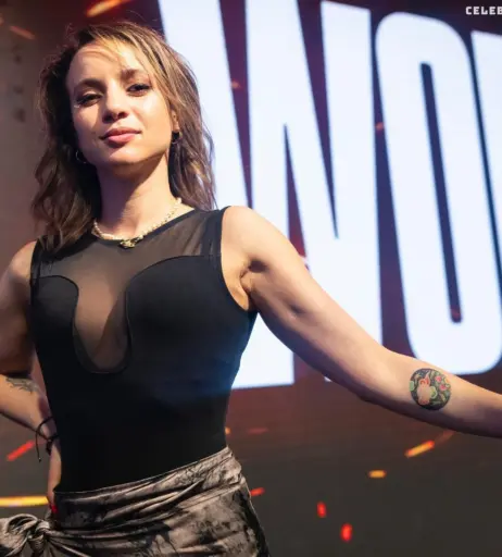 Image 616591 from Laure bv