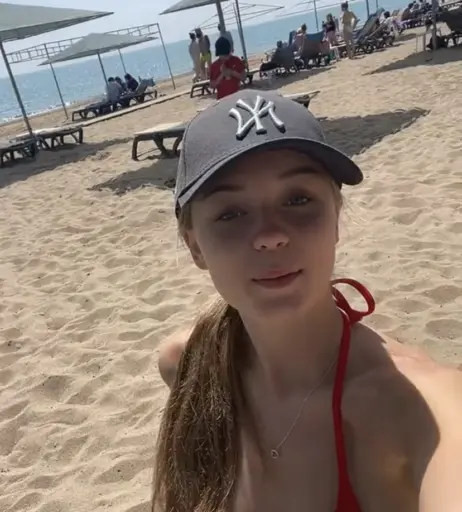 Image 616050 from maxima_mclk