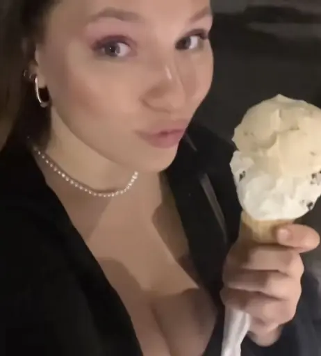 Image 613578 from Lucy Lacht