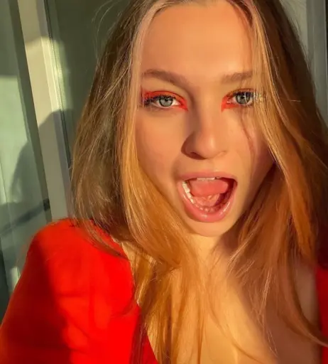 Image 613961 from Lucy Lacht