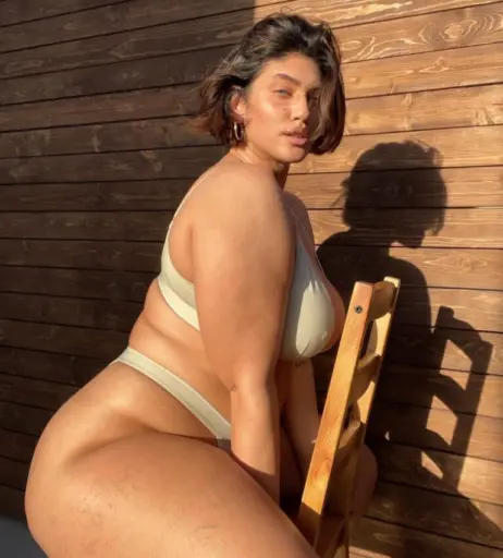 Image 611275 from Latecia Thomas