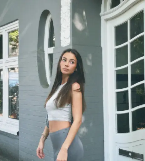 Image 610612 from Celina Schacht