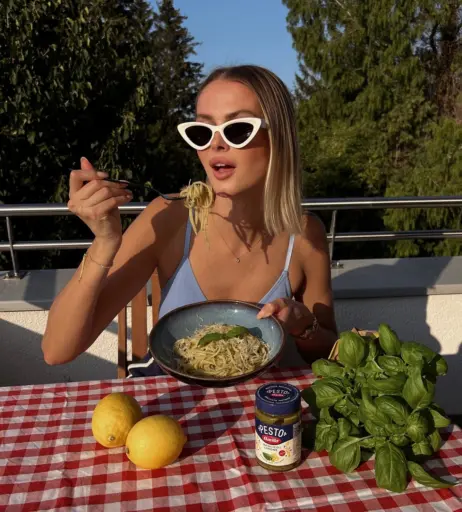 Image 629796 from Darya Strelnikova