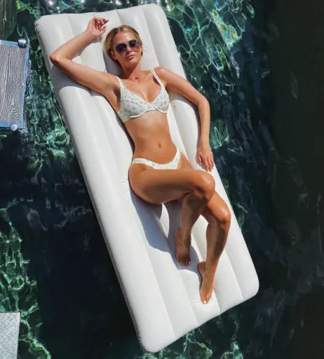 Image 628878 from Darya Strelnikova