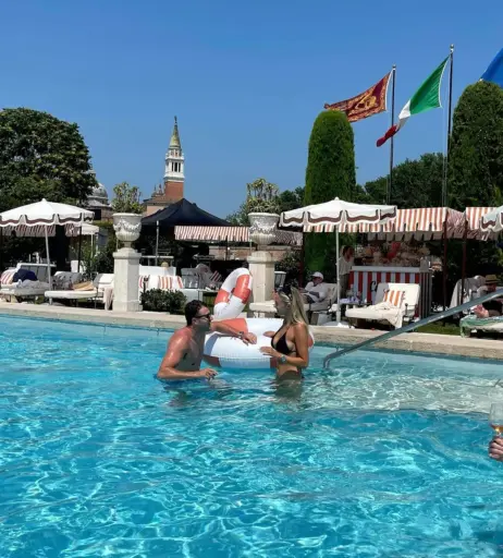 Image 621611 from Alexa Serowik