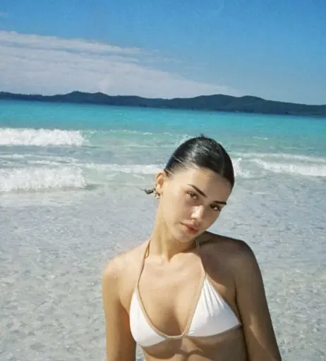 Image 621076 from Leah Halton