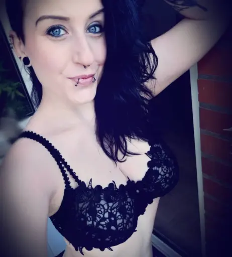 Image 639599 from Skelli