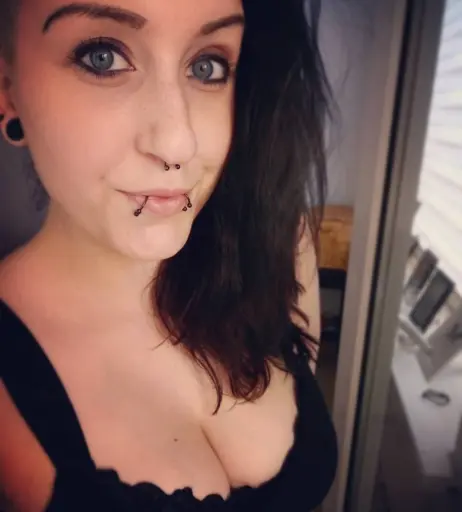 Image 639268 from Skelli