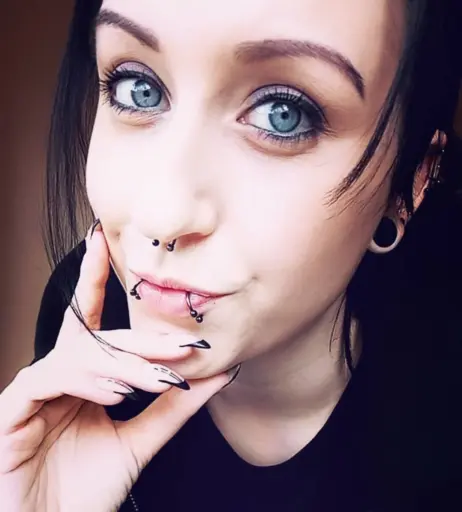 Image 639060 from Skelli