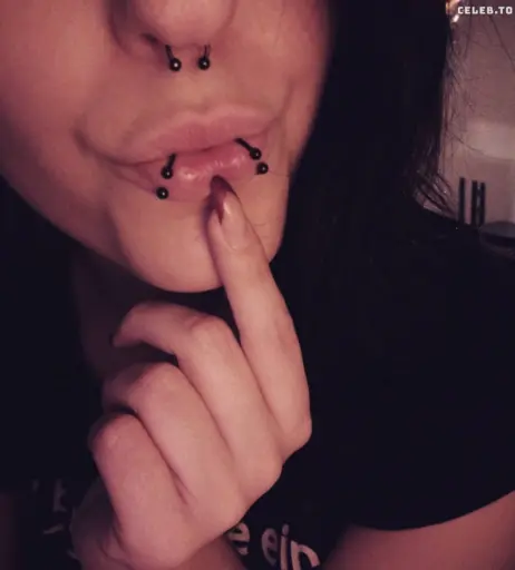 Image 638703 from Skelli