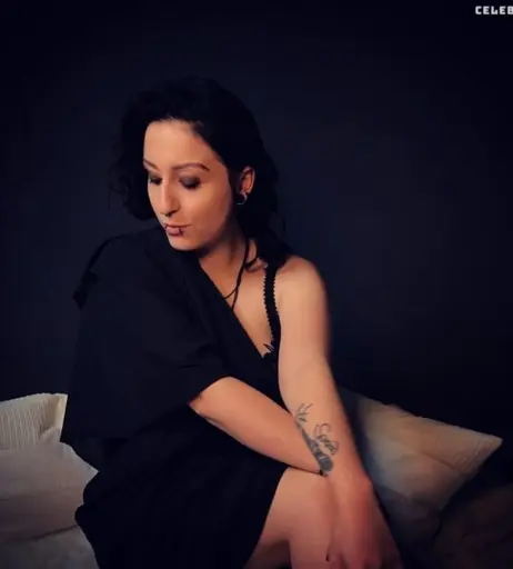 Image 638146 from Skelli